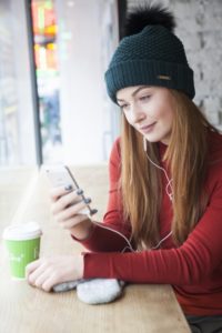 300円均一ショップは絶妙な価格設定で衝動会を誘発 定額制サービス「サブスクリプション」 の需要がどんどん拡大している！