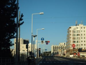 ガストの料理を判定した一流料理人は誰　 従業員が選んだ人気メニューは？ ジョブチューンで 一年越しのガストリベンジマッチ！ 今回は、およそ100品ある ガストのメニューを知り尽くした 従業員300人が“この値段でこの味はすごい！”と 選んだ、定番「若鶏のグリル」や 専門店顔負けの本格派「ガストバーガー」など、 イチオシの10品で勝負！