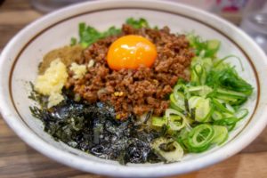 台湾まぜそばの塚田涼太郎の経歴や出身はどこ？マツコの知らない世界