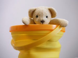 小手伸也の不倫相手の顔画像や名前(本名)は？ファンに手を出し話題に！