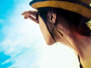 あやまん監督12年ぶりの彼氏は誰？舌の長さはギネス級だ!動画あり